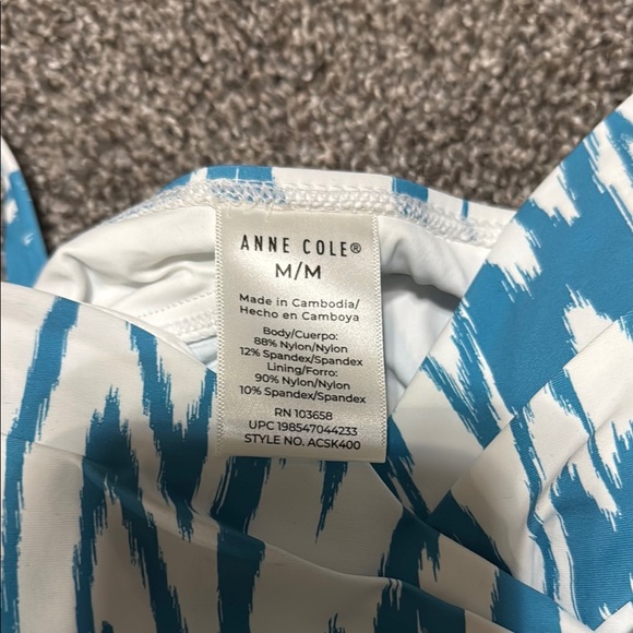 Blue and White Women's Top - Picture 4 of 5